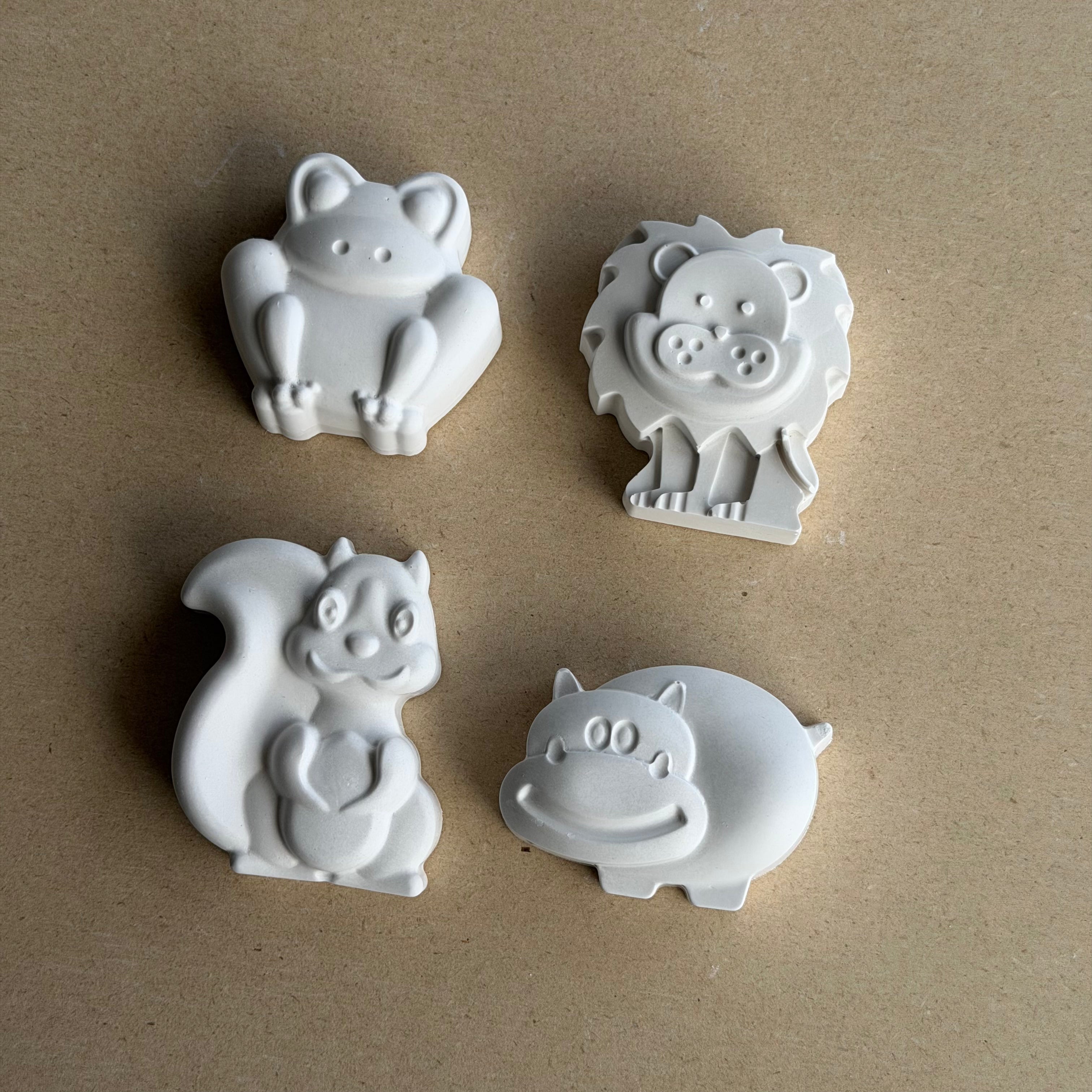 ANIMAL FIGURES 🐸🦁🐿️🦛