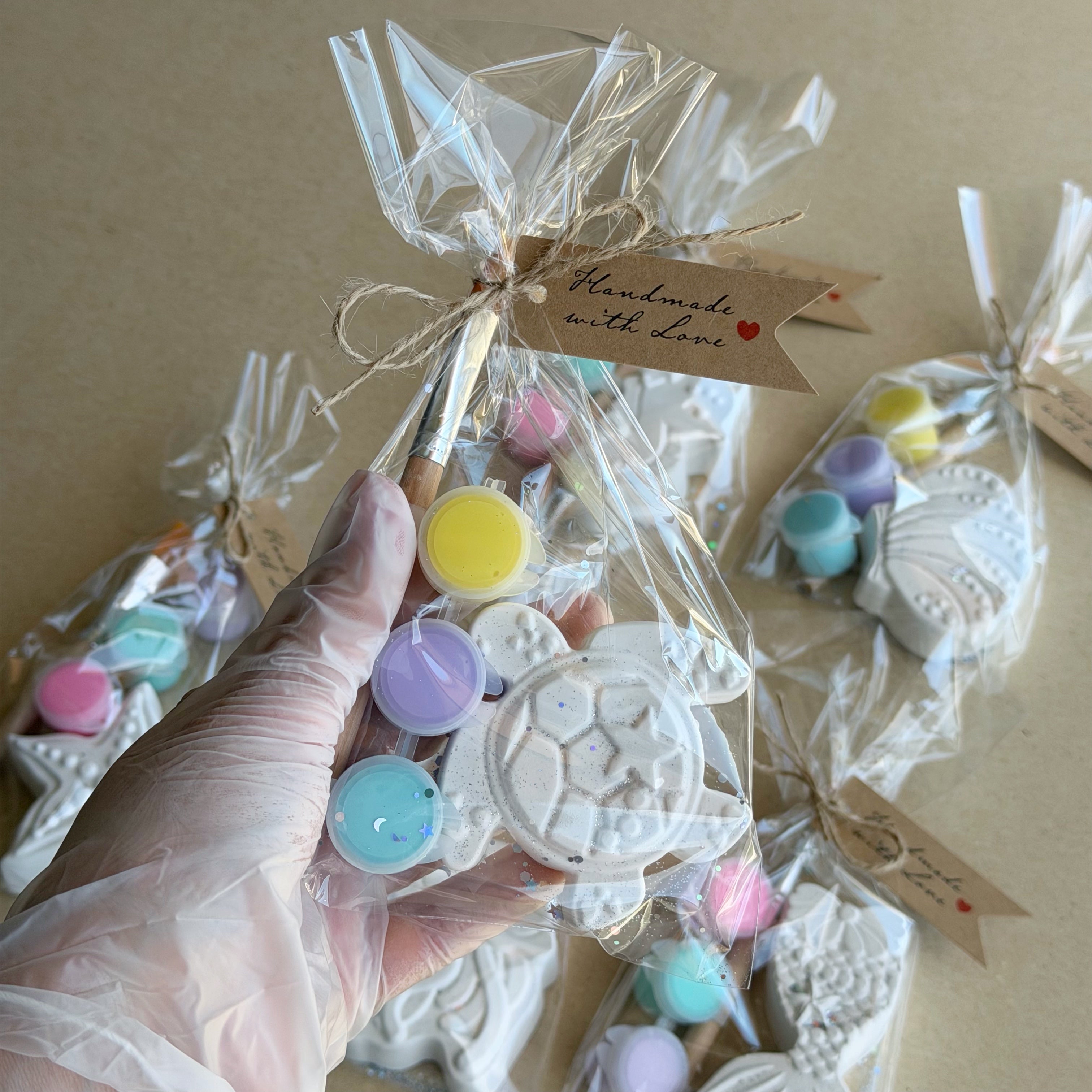 OCEAN FIGURES 🌊🐚🐢