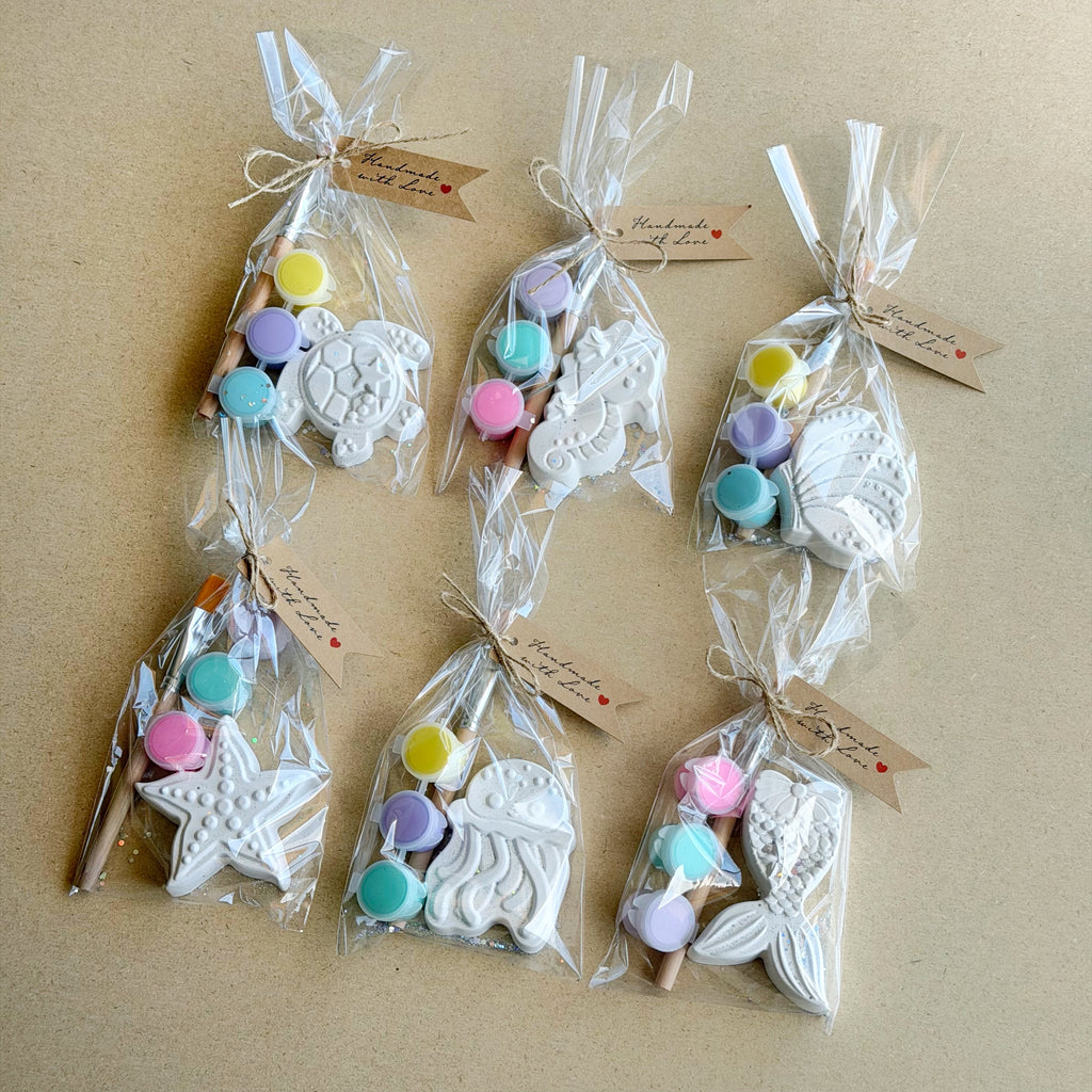 OCEAN FIGURES 🌊🐚🐢