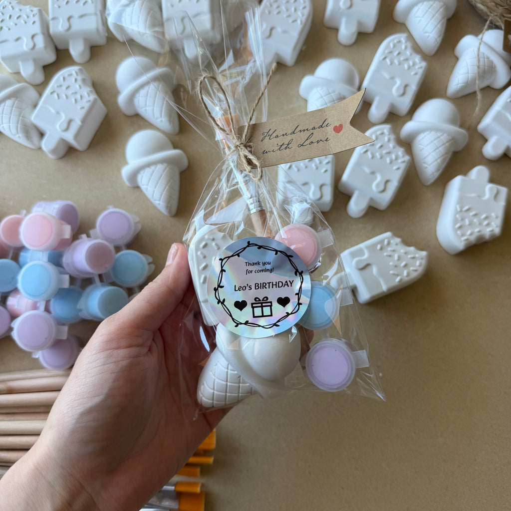 ICE CREAM FIGURES